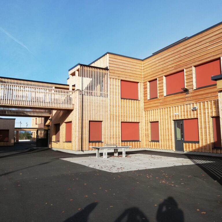 Ydalir skole er en barneskole som ligger på Ydalir, Elverum. Bygget sto ferdig i 2019. Foto: SKognæringa Kyst